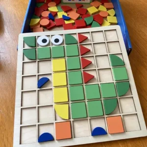 Ontvangen Houten Geometrische Vorm Mozaïek Puzzel van klant T****e.