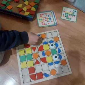 Ontvangen Houten Geometrische Vorm Mozaïek Puzzel van klant J***a.