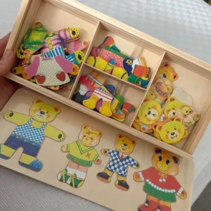 Houten Verkleed Puzzel Set ontvangen van klant A***e.