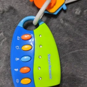 Muzikale Autosleutel Speelgoed voor Baby's ontvangen van klant Z****a.