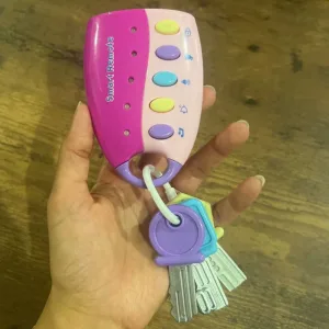 Ontvangen Muzikale Autosleutel Speelgoed voor Baby's van klant M******u.