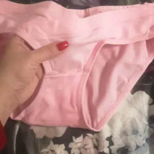 Bomuld graviditetsundertøj modtaget fra kunde T******n.
